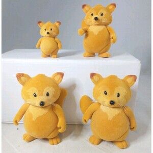 Lil' Woodzeez Tippytail Fox Family Dad Mom Son & Baby Lot of 4 Toy Playset